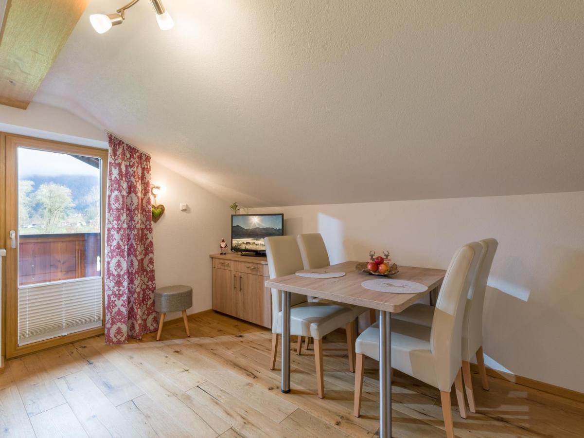 Gaestehaus Schwaiger - Wiesenweg Kössen Quarto foto