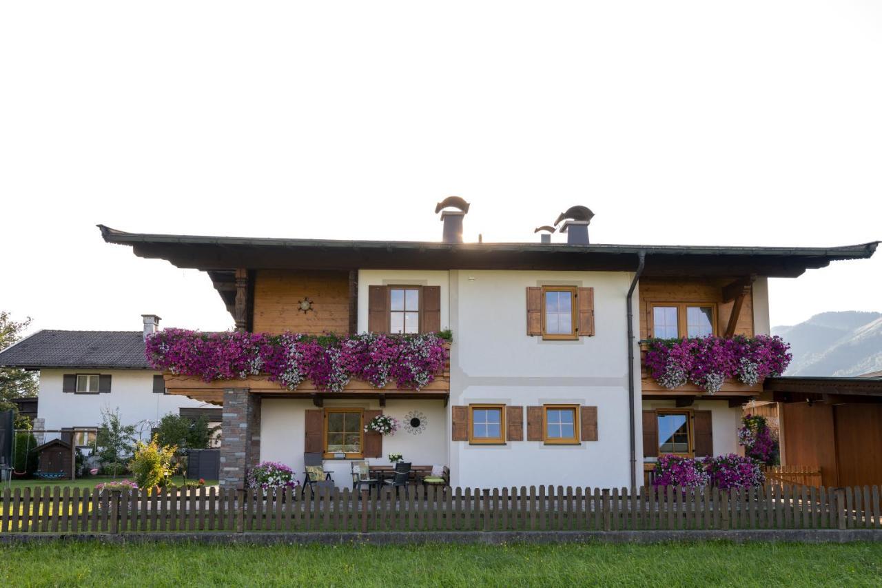 Gaestehaus Schwaiger - Wiesenweg Kössen Exterior foto